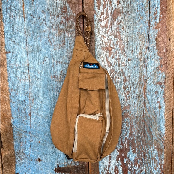 Kavu Brown Crossbody Bag - Picture 1 of 6